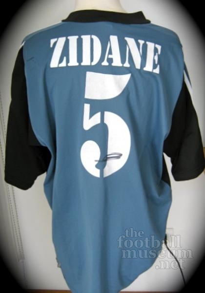 Zinedine Zidane  Match Worn Real Madrid Shirt